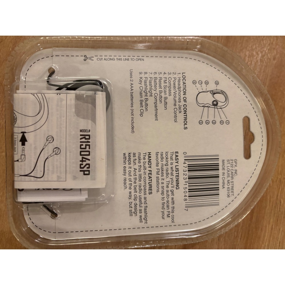 GPX FM Scan Key Chain Radio with Flashlight and Compass Blue White R1504TBLU NEW - Picture 5 of 7